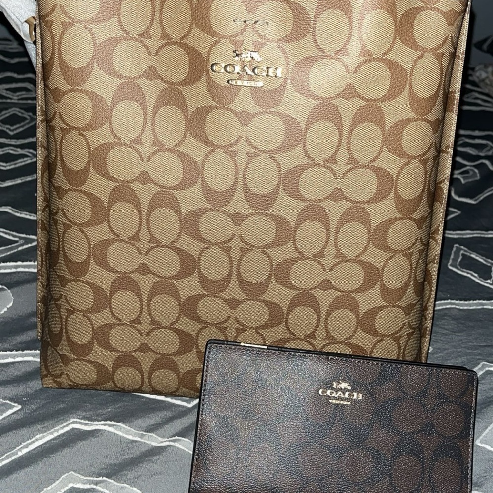 Coach Brown Signature Zip Wallet with Gold Logo